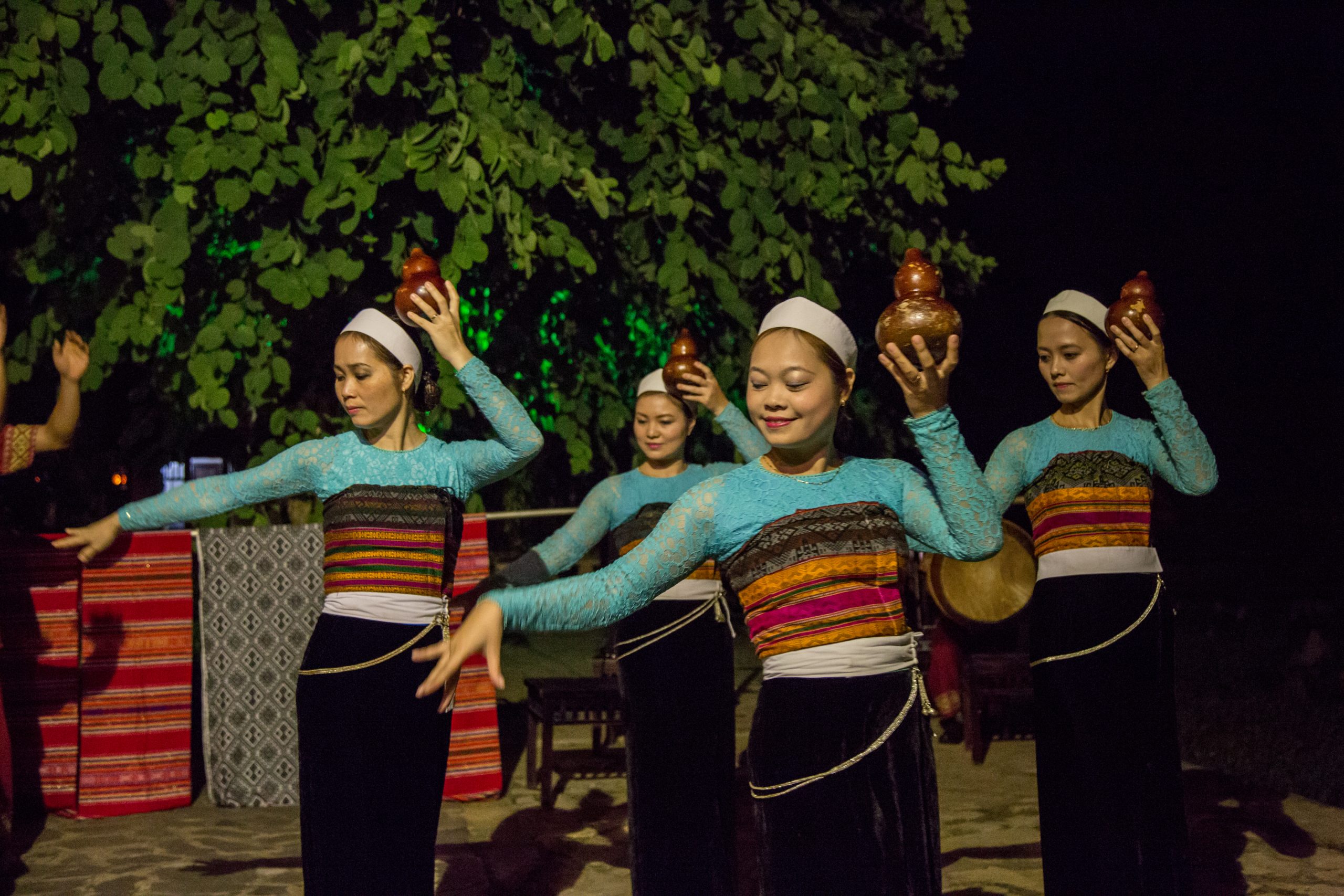 Múa truyền thống dân tộc Thái